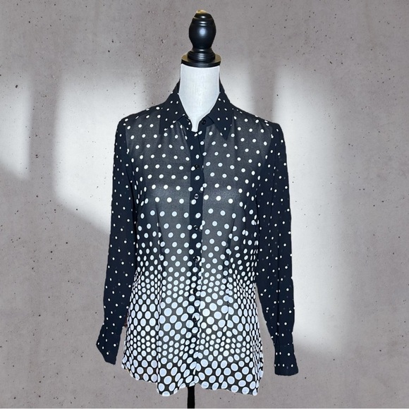 Women’s Emma James Sheer Petite Crepe Polka Dot Top - Size 6P - Picture 1 of 6